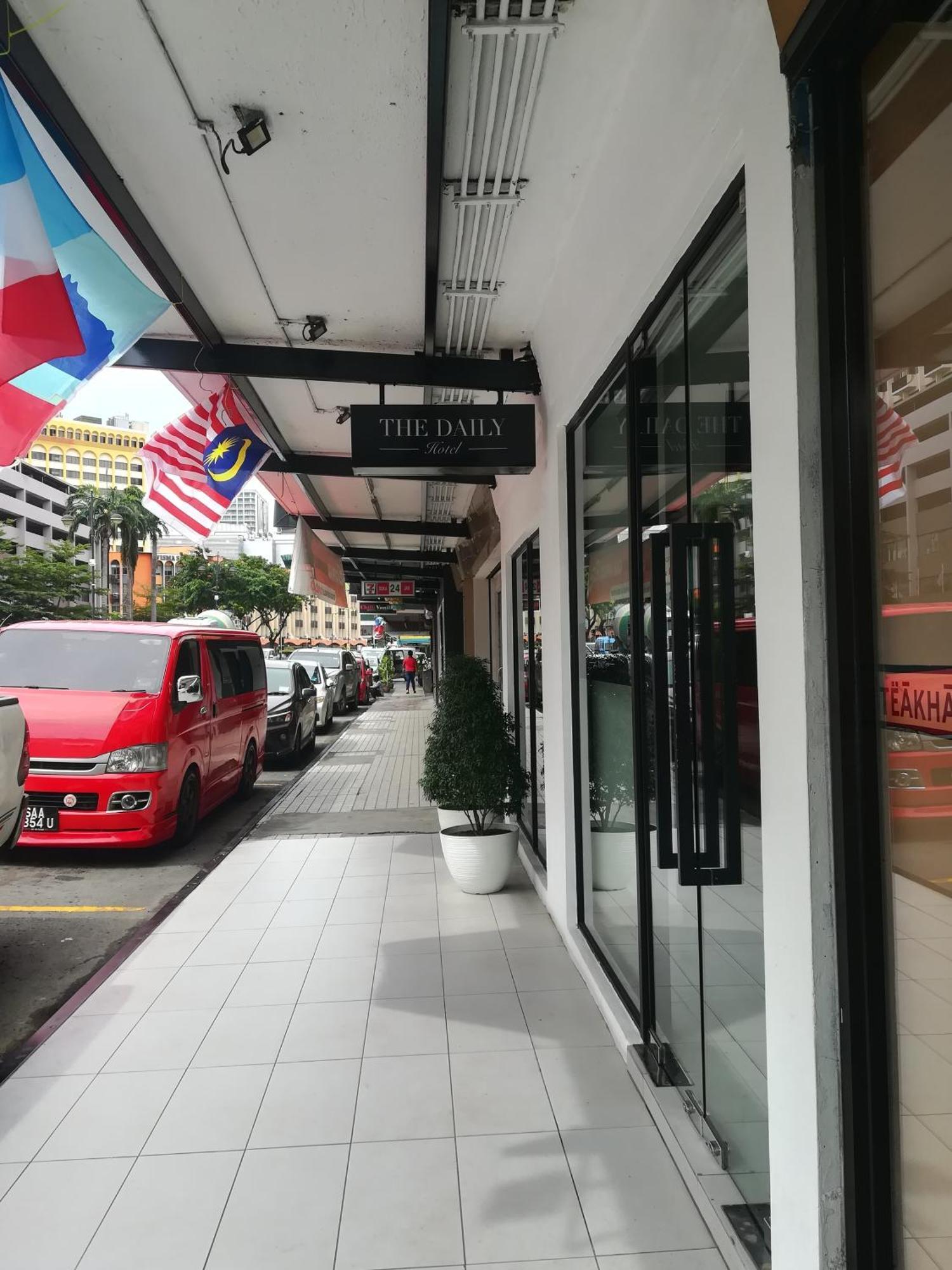 The Daily Hotel โกตาคินาบาลู ภายนอก รูปภาพ